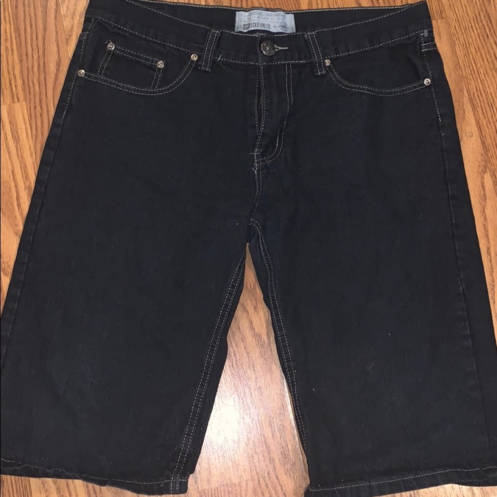 Ecko Unlimited black denim shorts 🩳